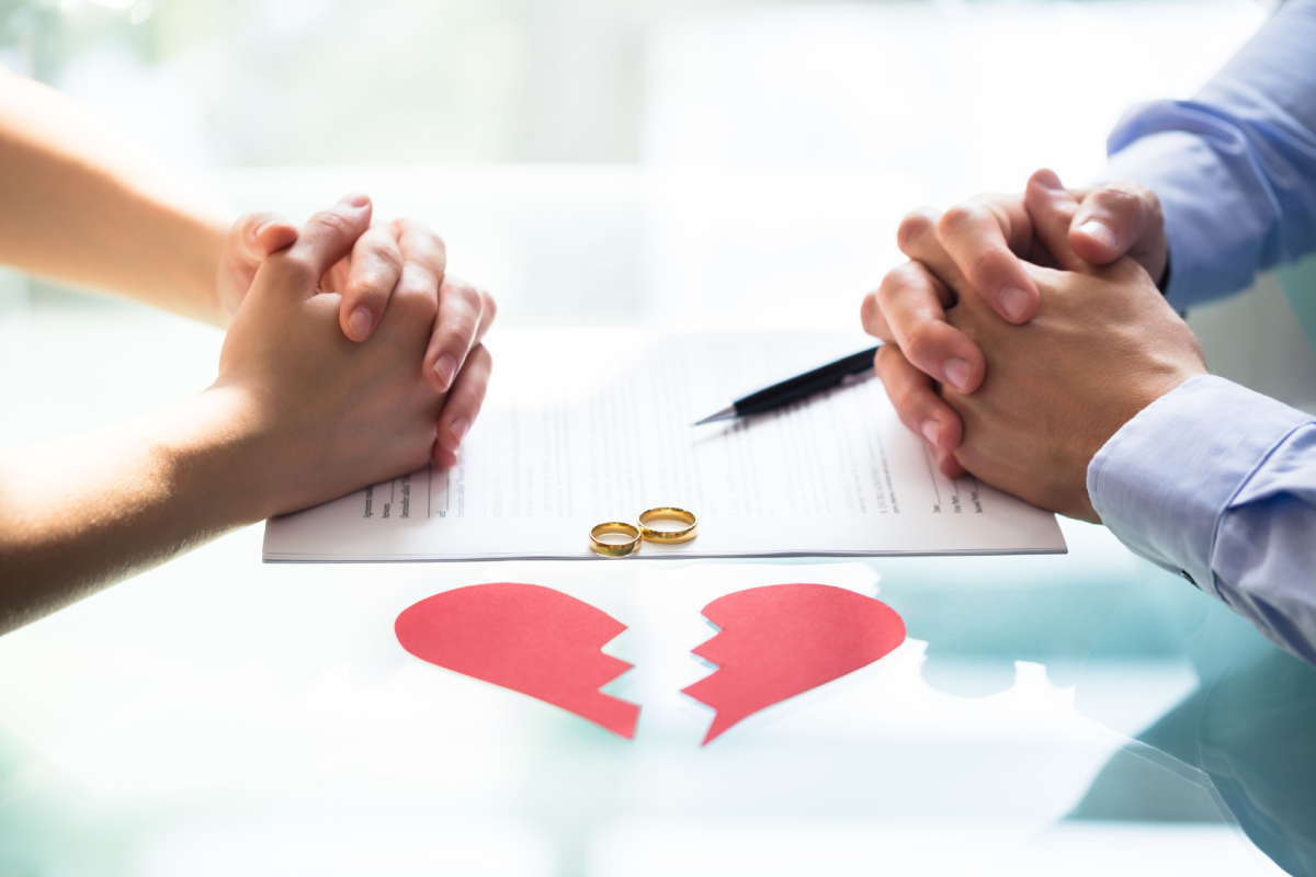 Có nên chọn dịch vụ tư vấn ly hôn trọn gói không?