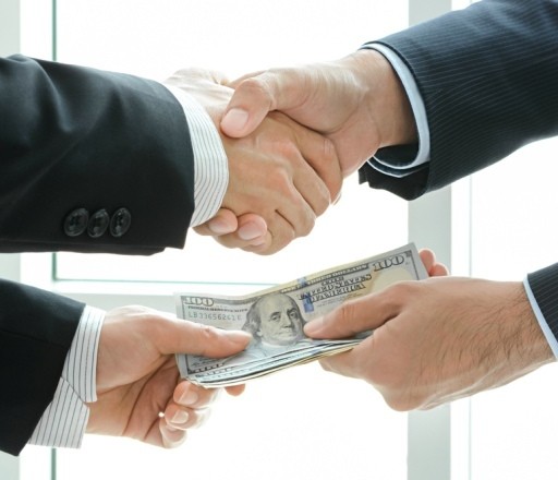 How to transfer capital contributions in a limited liability company with two or more members as inheritance?