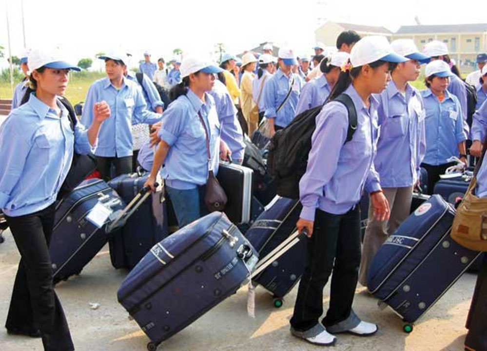 Conditions for Vietnamese people working abroad under direct contracts