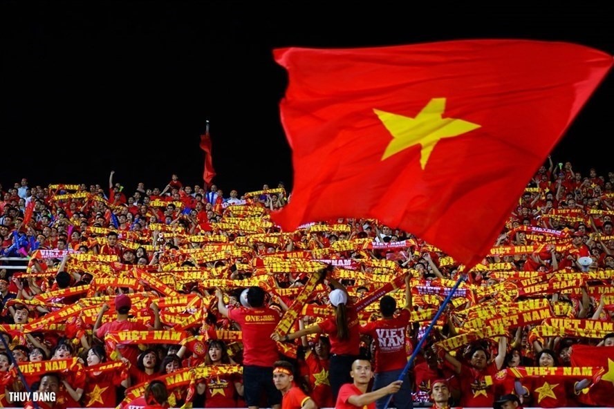 What should foreigners do if they want to have Vietnamese citizenship?
