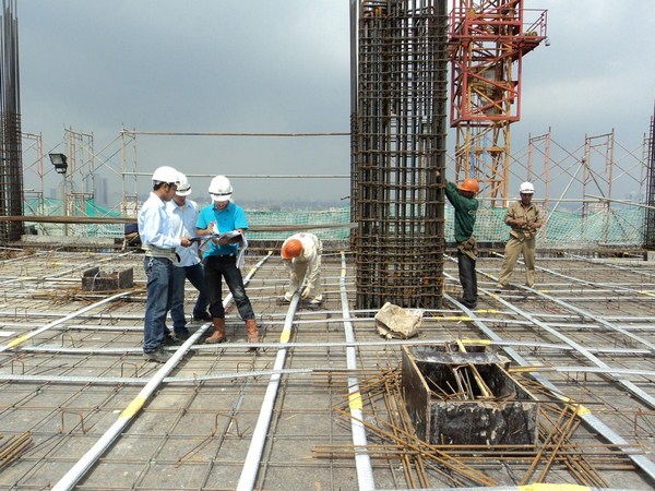 Responsibilities of workers on construction sites