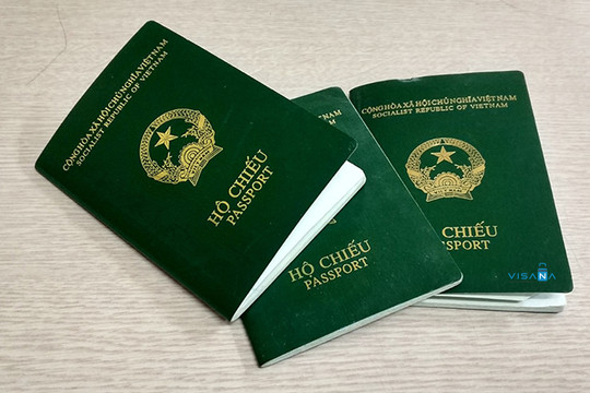 Mức lệ phí xin nhập quốc tịch Việt Nam, xin trở lại quốc tịch Việt Nam năm 2024