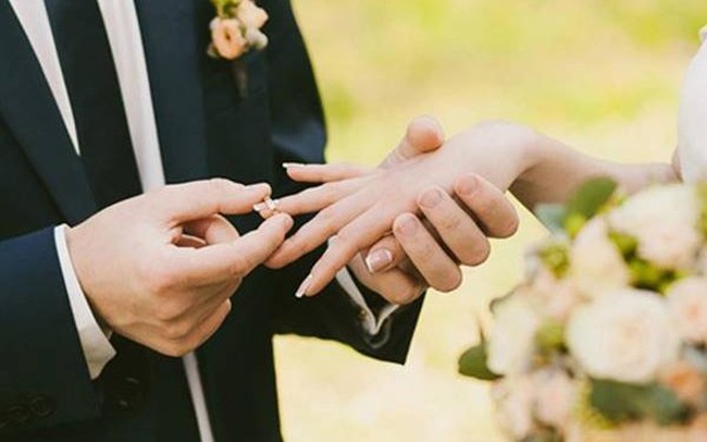 What are the penalties for marrying an underage person?