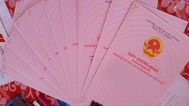 Certificate of Land Use Rights issued at the wrong land location, how should people handle it?