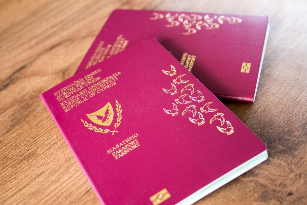 What is renunciation of nationality? Regulations on renunciation of nationality under the Law on Vietnamese Nationality?