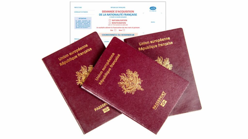 The fee for acquiring Vietnamese nationality is about VND 3 million